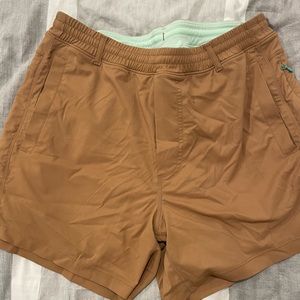 BIRDDOGS SHORT TAN LARGE 5.5” inseam